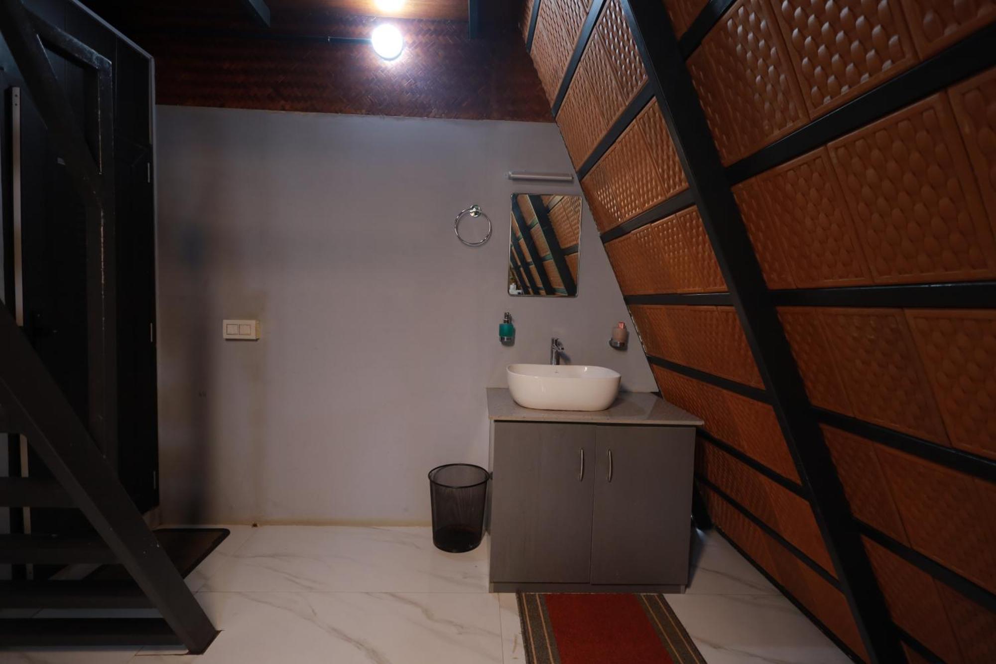 Holistic Stay Eco-Resort & Ayurvedic Retreat Paithalmala Exteriör bild