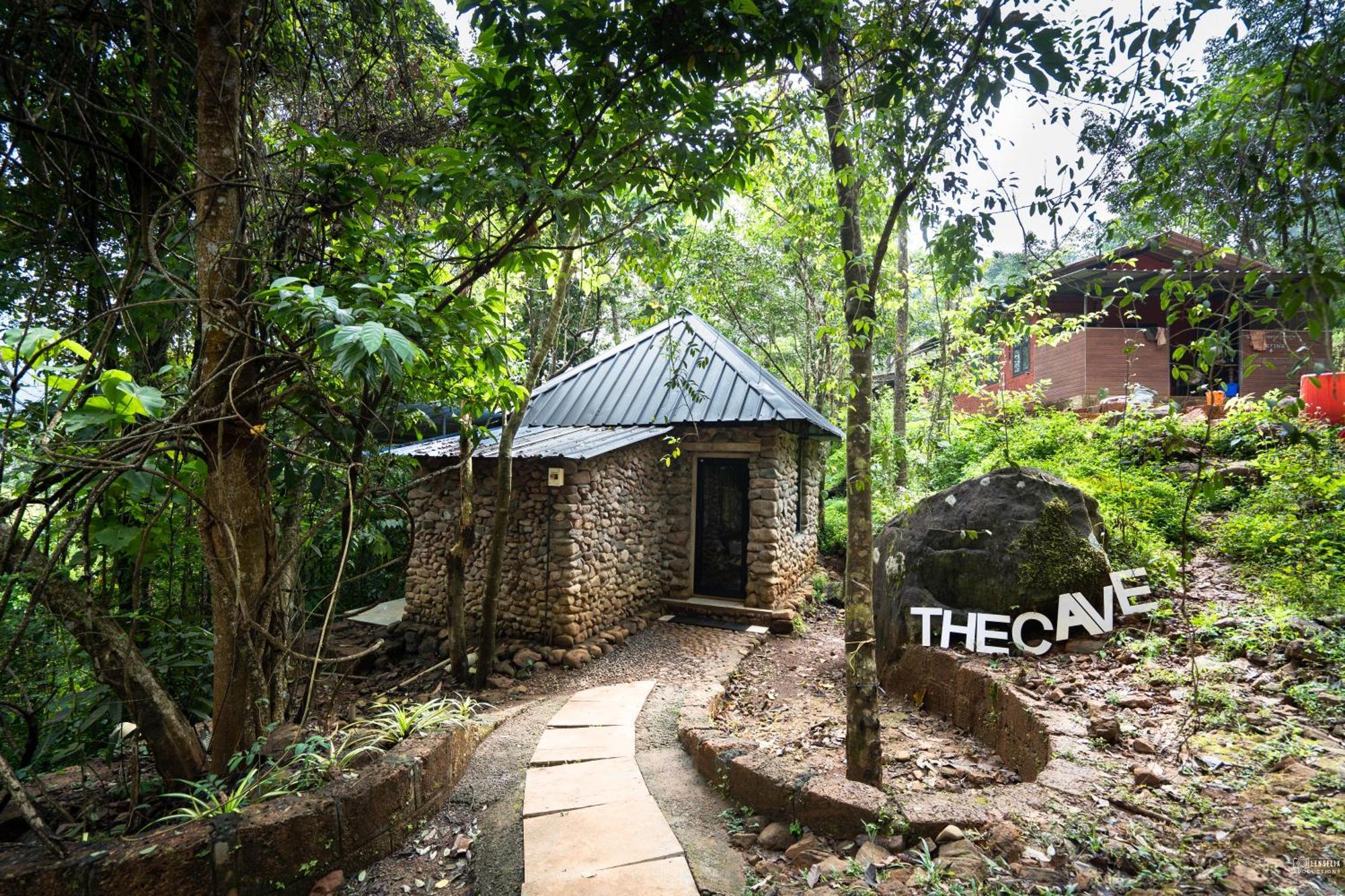 Holistic Stay Eco-Resort & Ayurvedic Retreat Paithalmala Exteriör bild