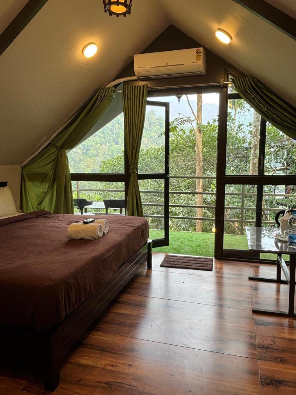 Holistic Stay Eco-Resort & Ayurvedic Retreat Paithalmala Exteriör bild